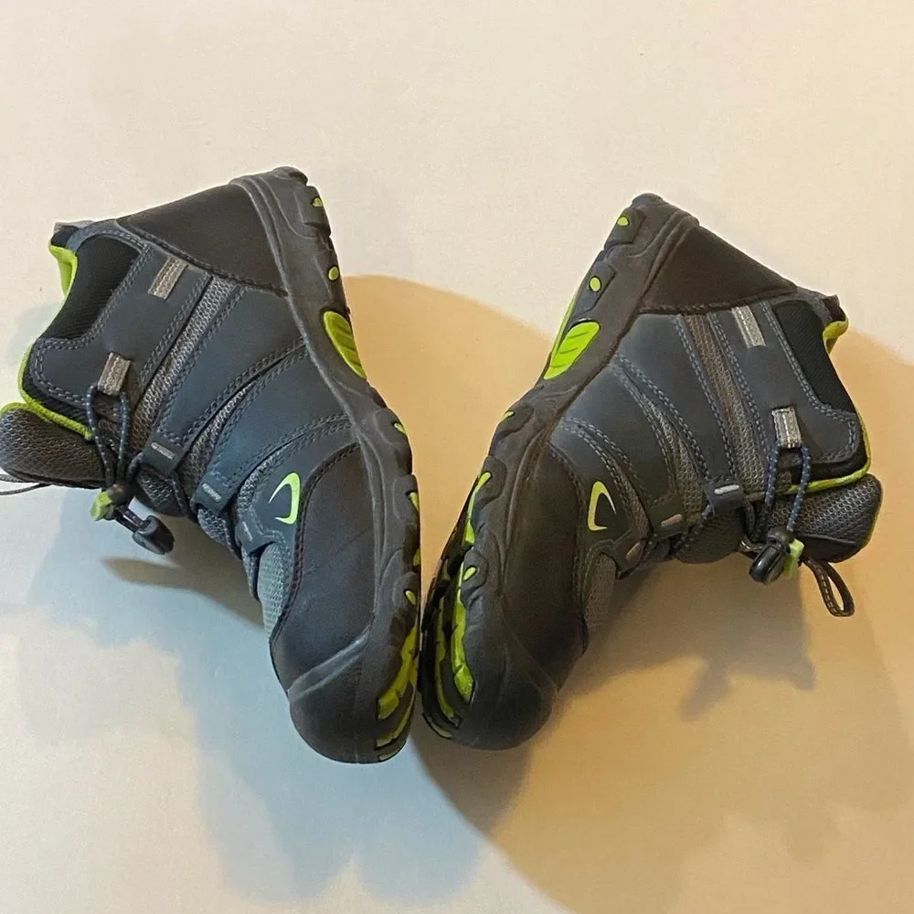 Keen Waterproof Hiking Athletic Boots Youth ' Gray and Lime Sneakers Sz 6US